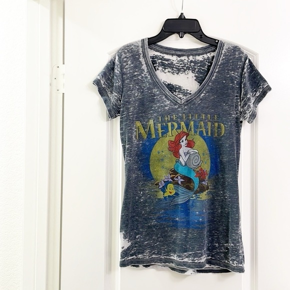 The Little Mermaid Ariel short sleeve t-shirt - Picture 1 of 2